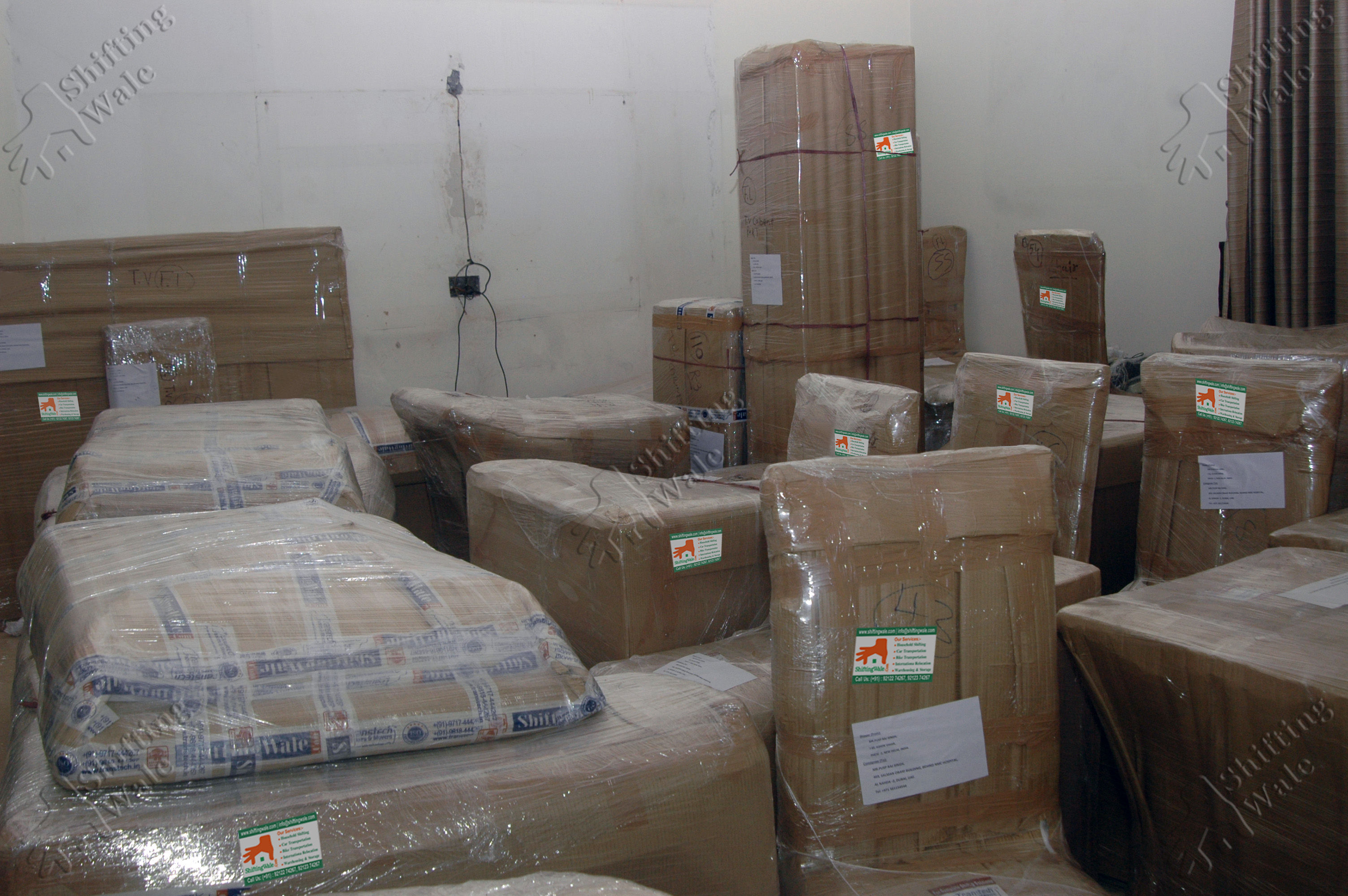 Bedroom Furniture Packing